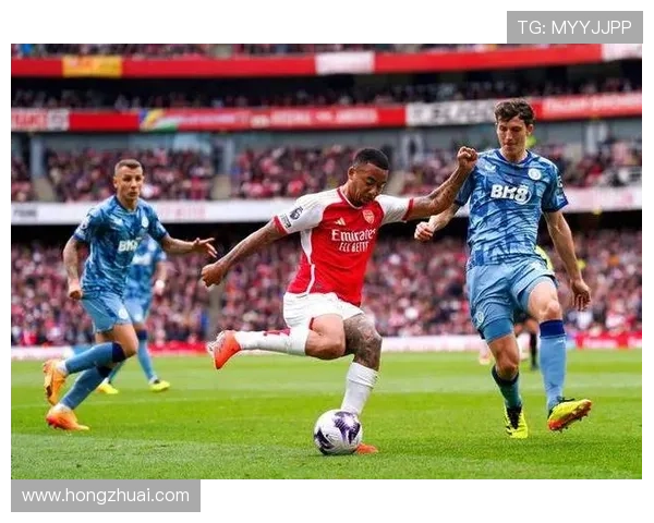 英超积分榜激战正酣 各队争冠与保级悬念持续升温