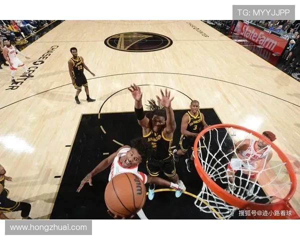 湖人逆转勇士夺关键胜利季后赛格局再生变数引发联盟广泛关注热议 湖人逆转勇士夺关键胜利季后赛格局再生变数引发联盟广泛关注热议