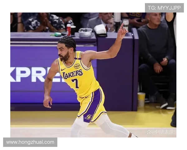 焦点之战湖人逆转勇士全队爆发巩固季后赛席位形势大好走势明显