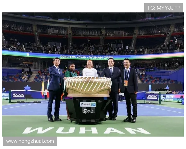 网球界新星崛起 世界排名前十席位剧变 赛季大热赛事精彩纷呈